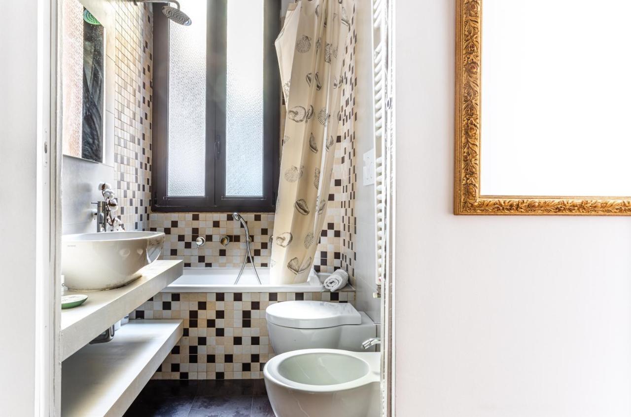 Altido Lovely Studio With Balcony In Appartamento *